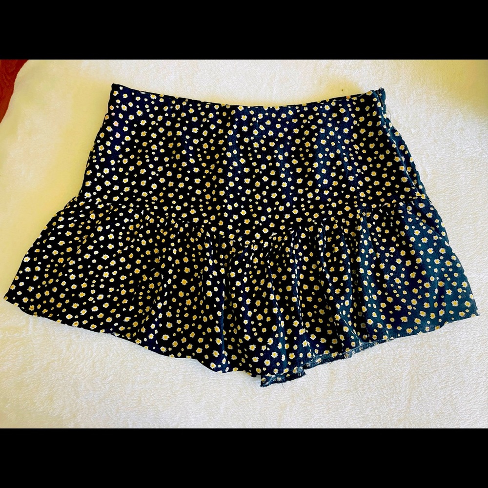 Shork zara skirt floral black large yellow/white